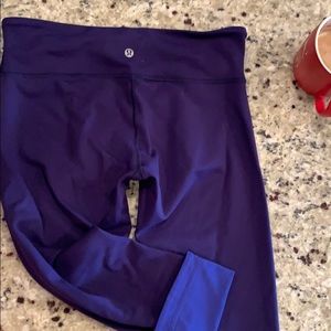 LuLu calf length leggings